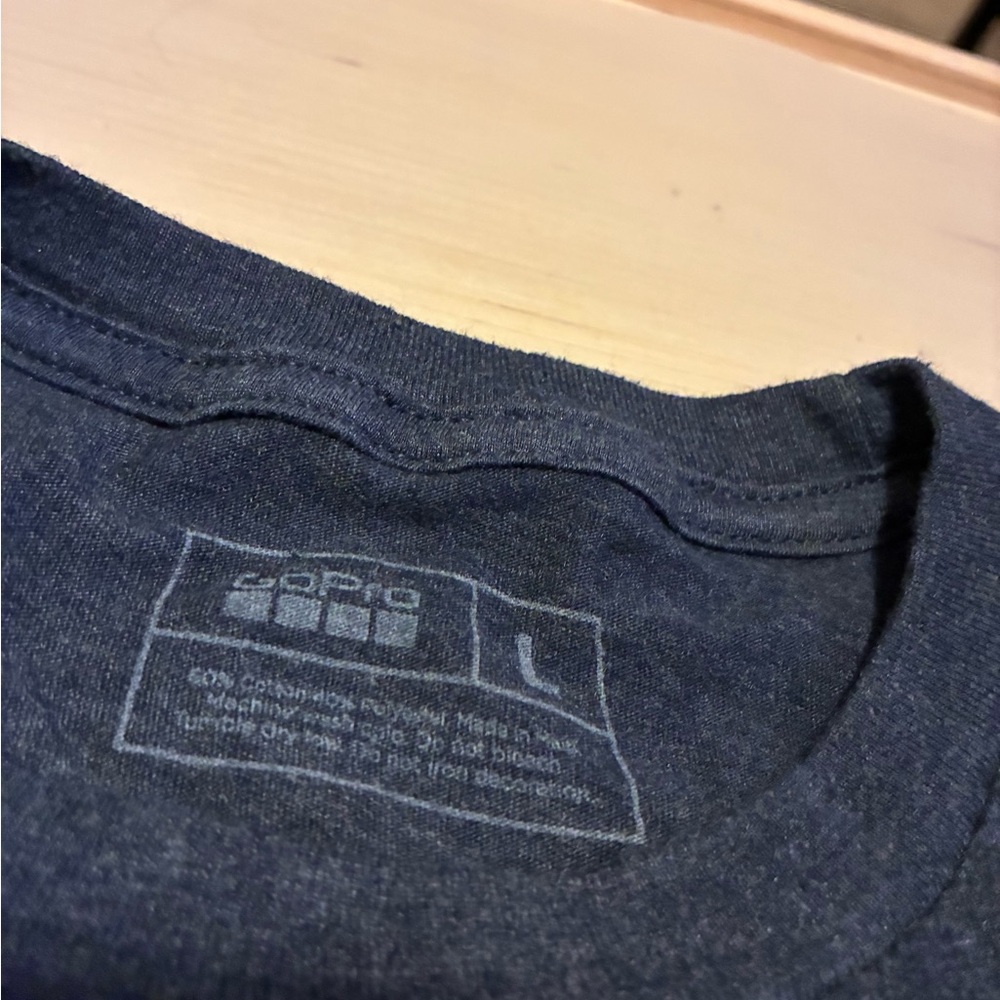 GoPro Collectors Graphic Tee - Picture 4 of 5